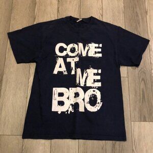 Men size M medium shirt in good used condition